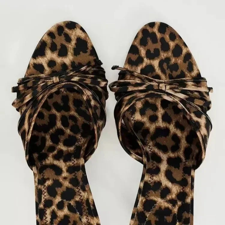 Sandales Couture Délicate